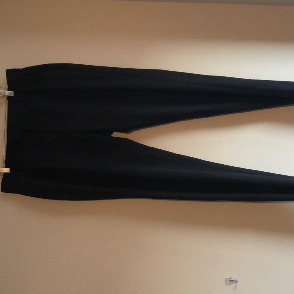 VanHeusen Men’s Black Dress pant